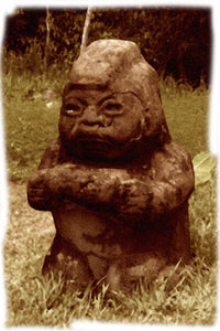 'the Grandmother', statue found in clear spot in jungle on path to La Venta